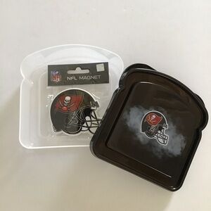 Tampa Bay Bucs Buccaneers NFL Football Helmet Magnet & Sandwich Keeper NFC NEW